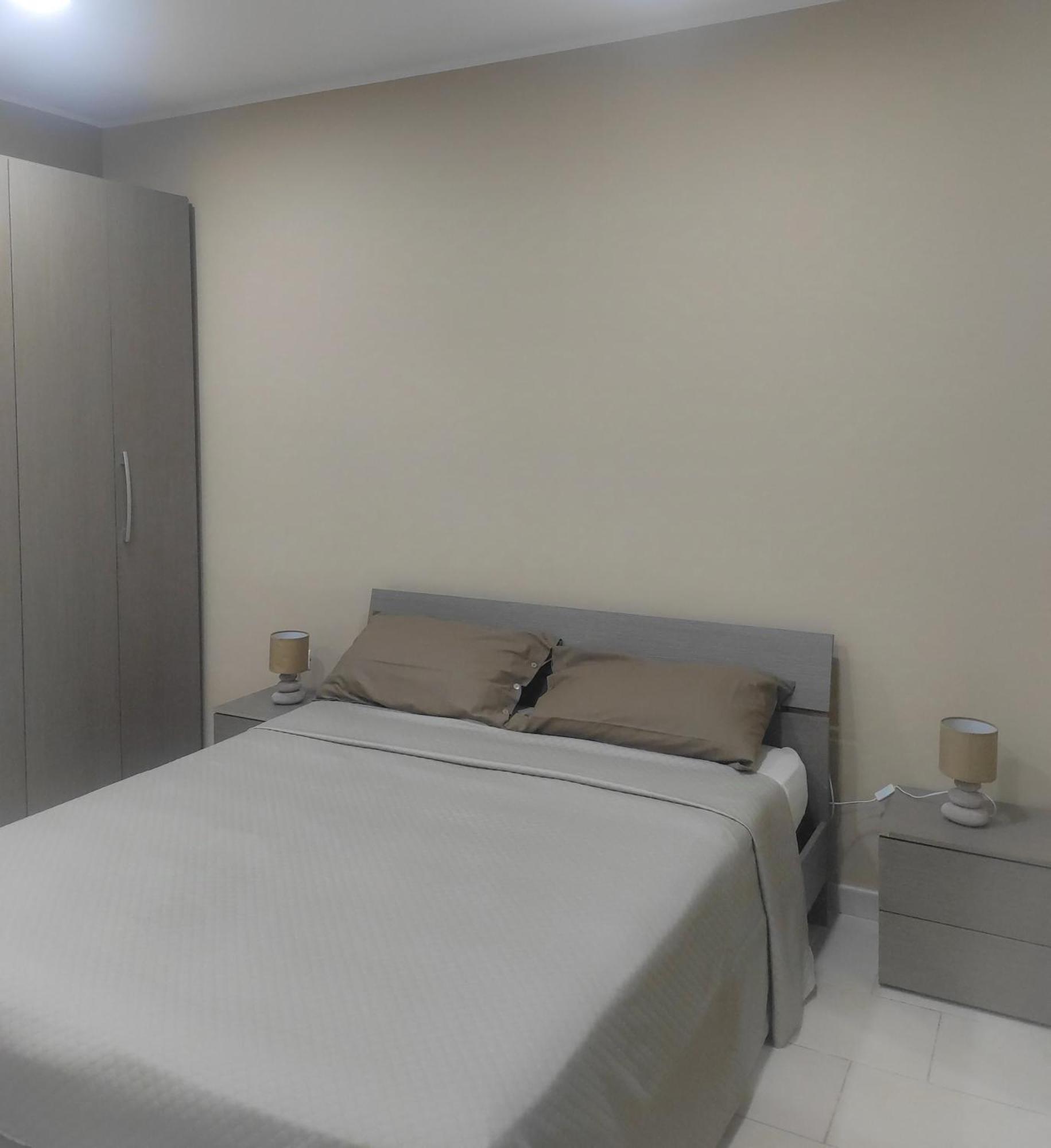 76 Avenue Suites Wi-Fi - Shuttle Reggio Calabria Exterior photo